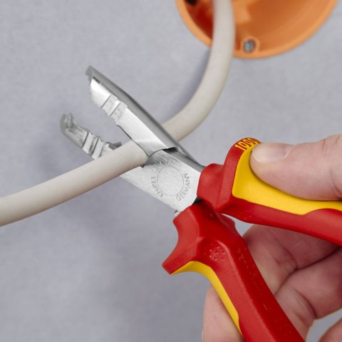 SZCZYPCE DO ŚCIĄGANIA IZOLACJI 165MM KNIPEX