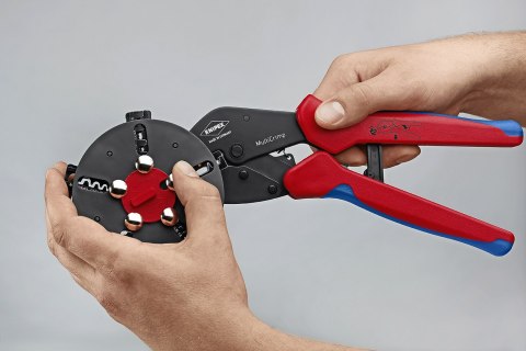 SZCZYPCE DO ZAGNIATANIA Z MAGAZYNKIEM I 5 MATRYC.MULTICRIMP KNIPEX