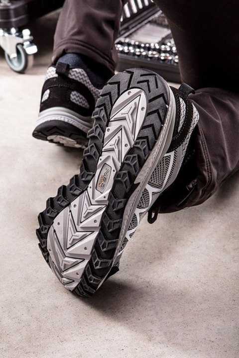 PÓŁBUTY ZAWODOWE O1, BEZ METALU, R42